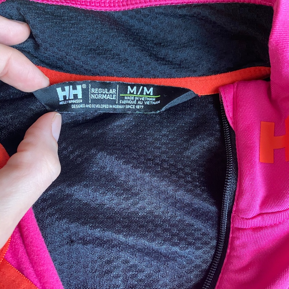 Helly Hansen Quarter Zip - image 4
